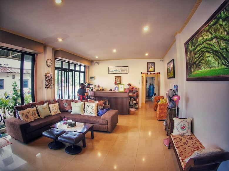 Hotel Lanta At Home