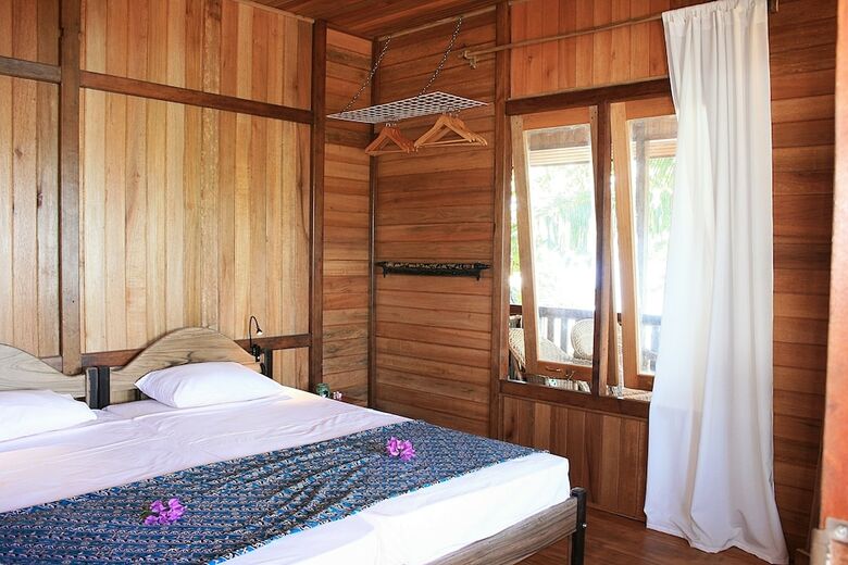 Hotel Onong Resort