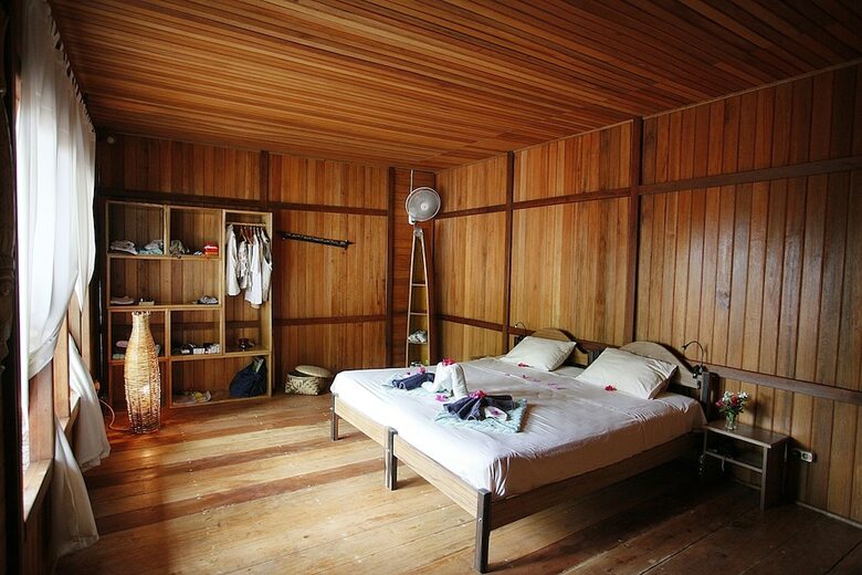 Hotel Onong Resort