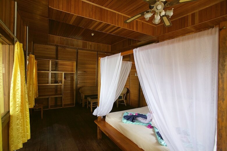 Hotel Onong Resort