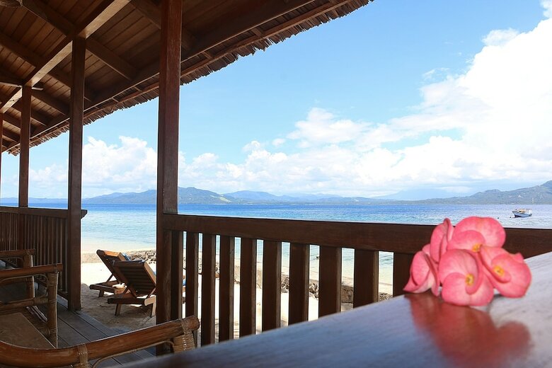 Hotel Onong Resort