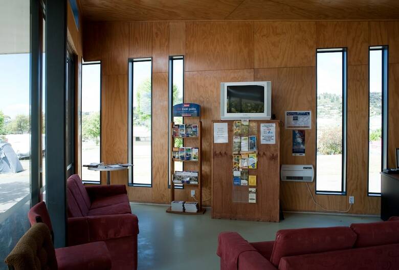 Tahuna Beach Kiwi Holiday Park & Motel