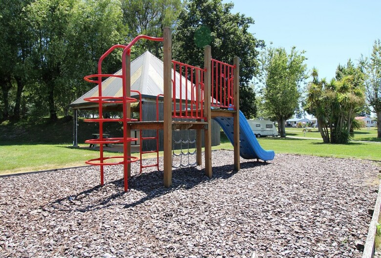 Tahuna Beach Kiwi Holiday Park & Motel
