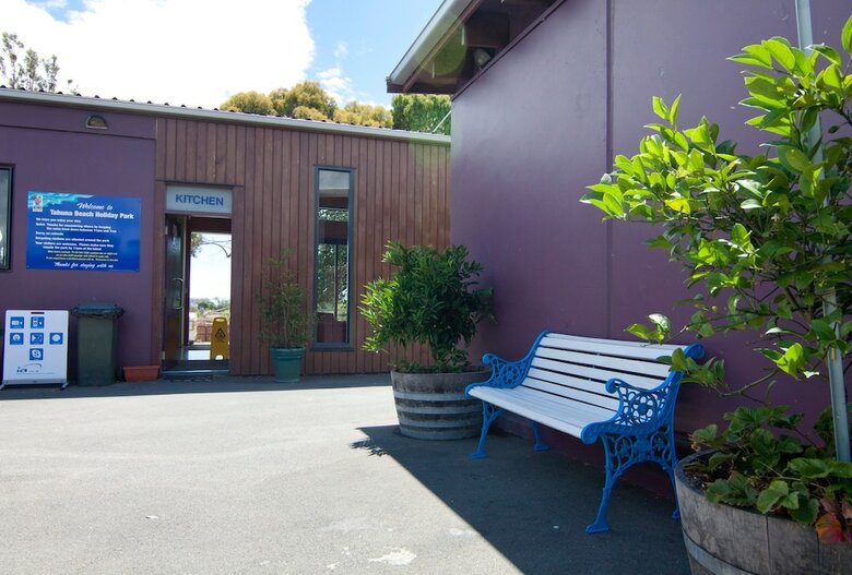 Tahuna Beach Kiwi Holiday Park & Motel