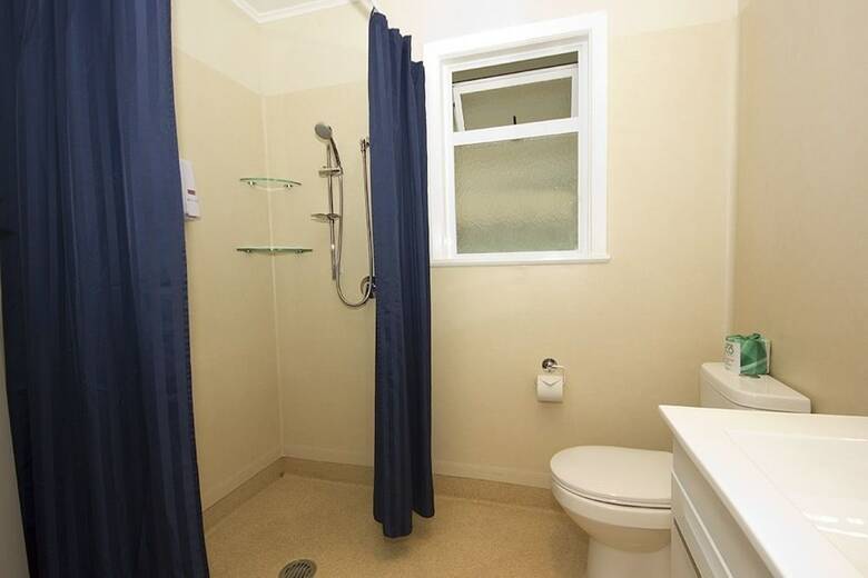 Tahuna Beach Kiwi Holiday Park & Motel