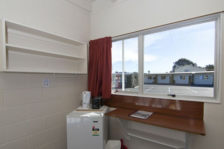 Tahuna Beach Kiwi Holiday Park & Motel