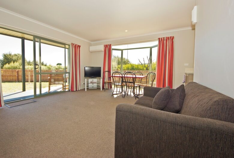 Tahuna Beach Kiwi Holiday Park & Motel