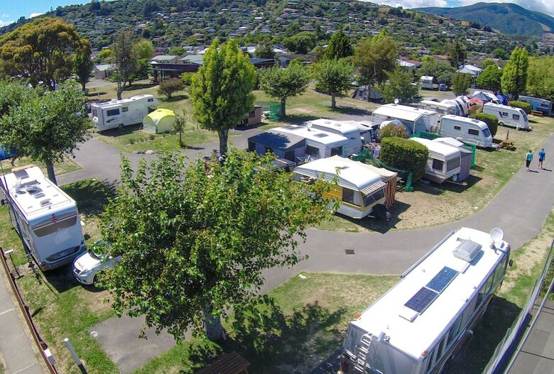 Tahuna Beach Kiwi Holiday Park & Motel