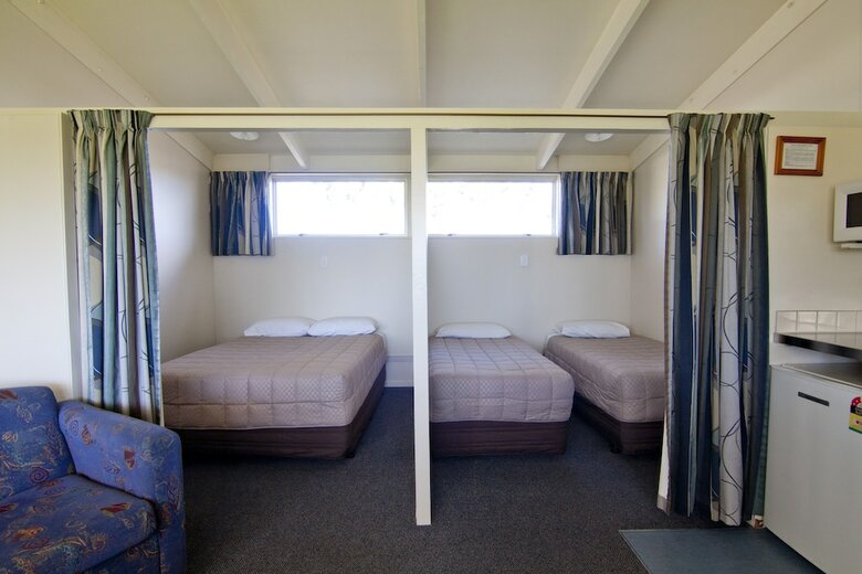 Tahuna Beach Kiwi Holiday Park & Motel