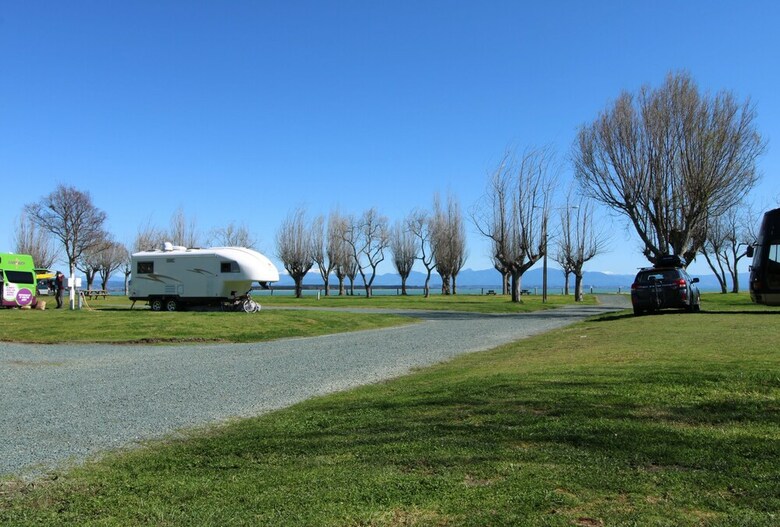 Tahuna Beach Kiwi Holiday Park & Motel