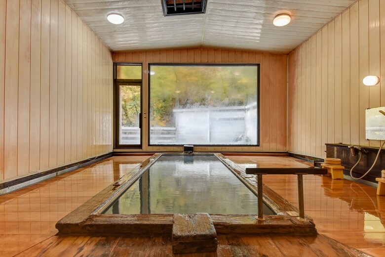 Shirahone Onsen Tsuruya Ryokan