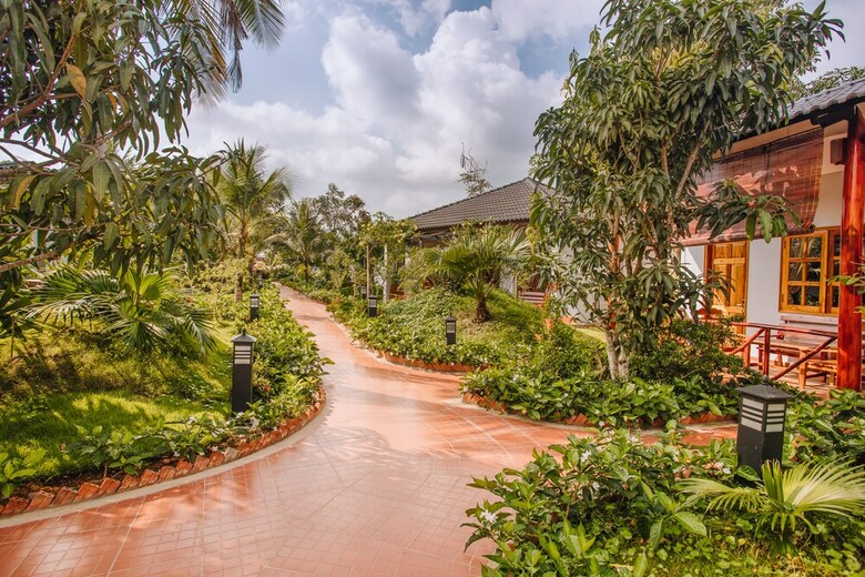 Hotel Palm Hill Resort