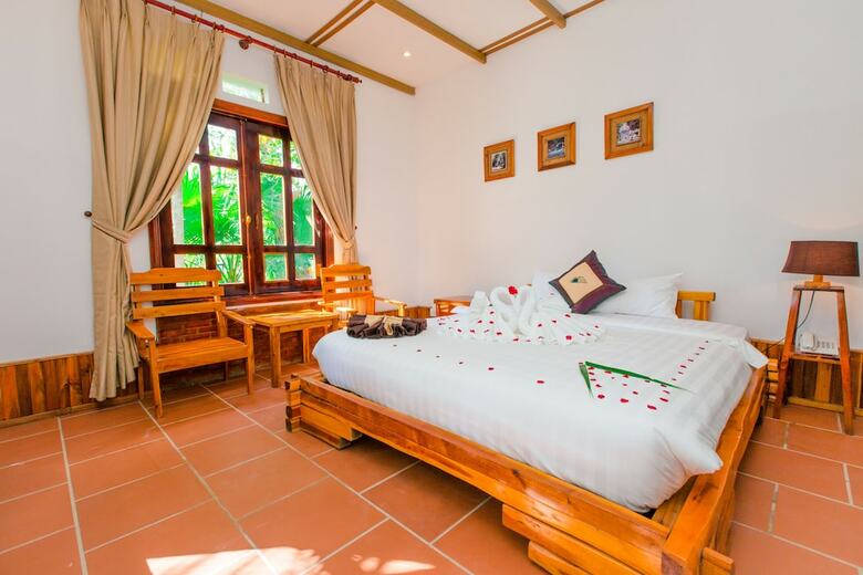 Hotel Palm Hill Resort
