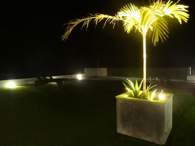 Refresh Hotel