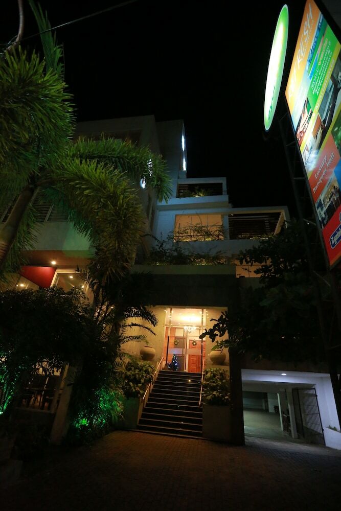 Refresh Hotel