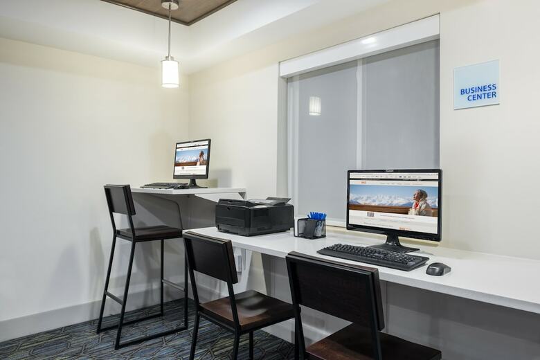 Hotel Holiday Inn Express Warrenton