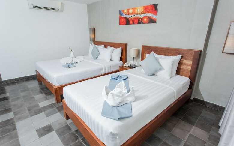 Home Chic Hotel