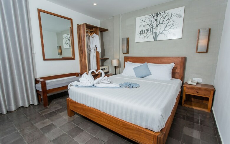 Home Chic Hotel