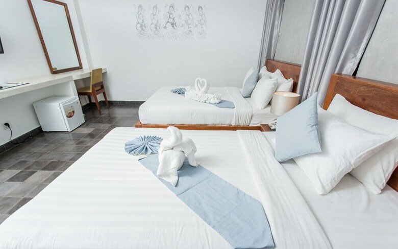 Home Chic Hotel