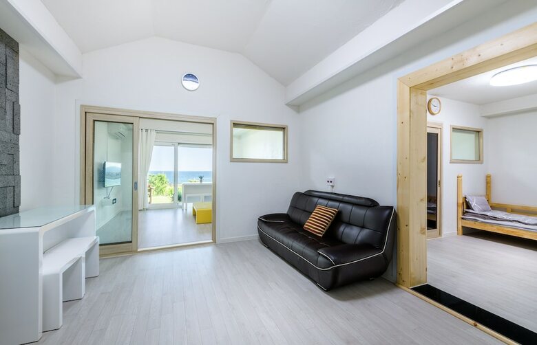 Pension Jeju Turning Point