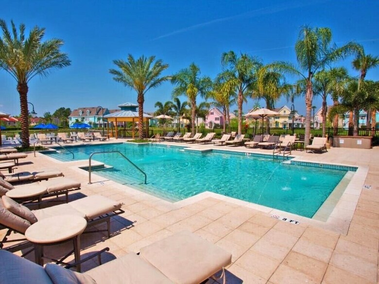 Runaway Beach Club Resort