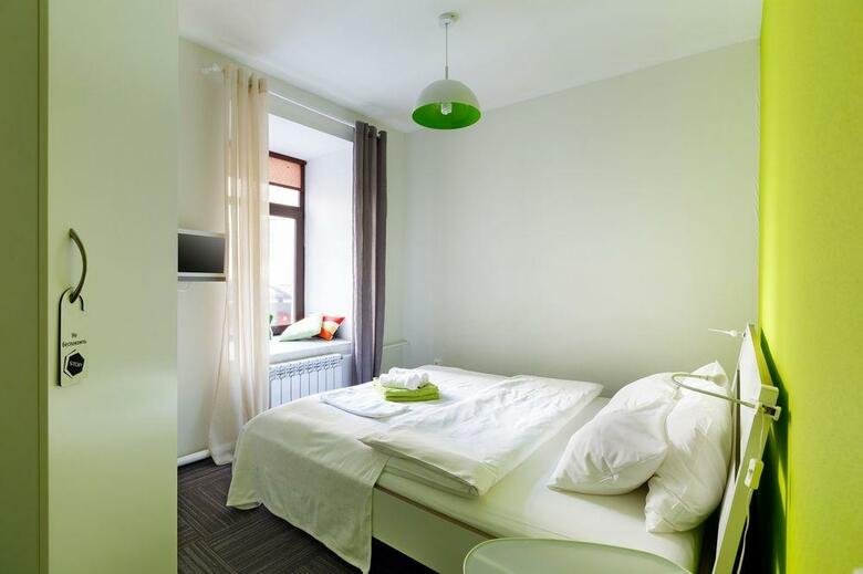 Station Hotel M19