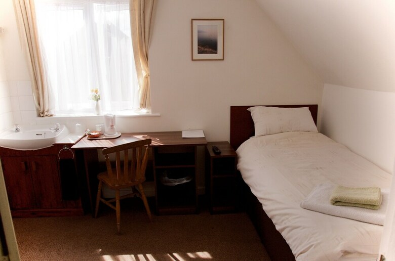 Hotel Landguard House B&B