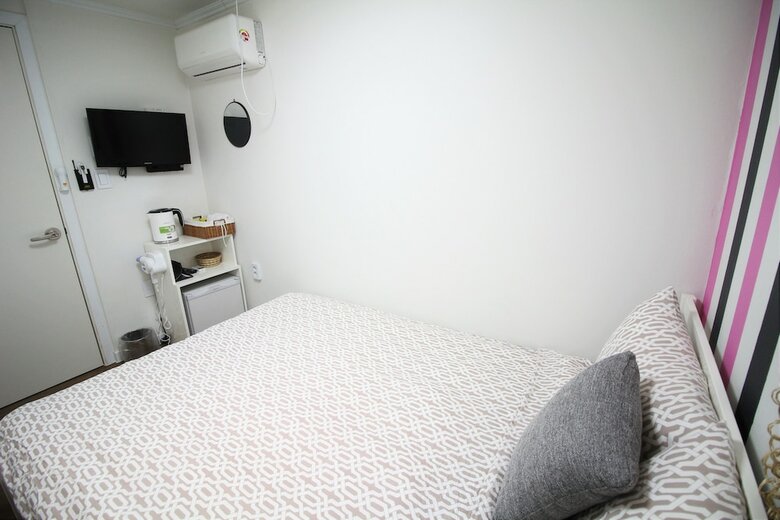 Hotel Njoy Guesthouse
