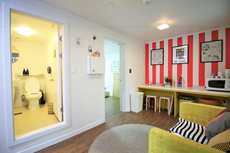 Hotel Njoy Guesthouse