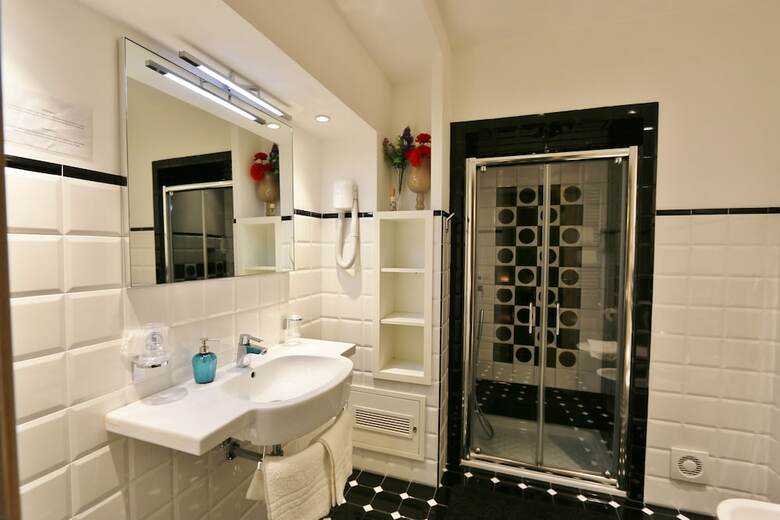 Bed & Breakfast Residenza Adriana