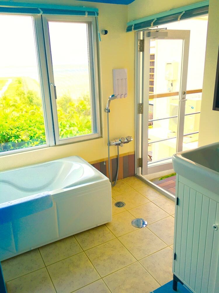 Hotel Ma-blue Garden House
