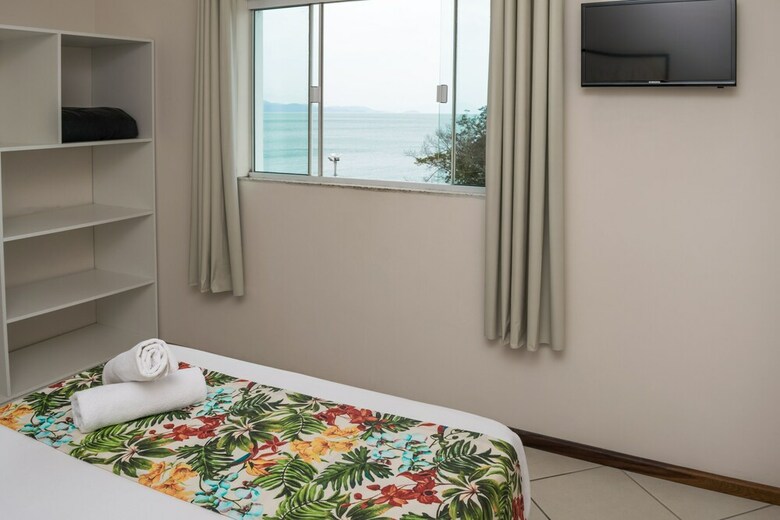 Apart Hotel Roberto Monteiro