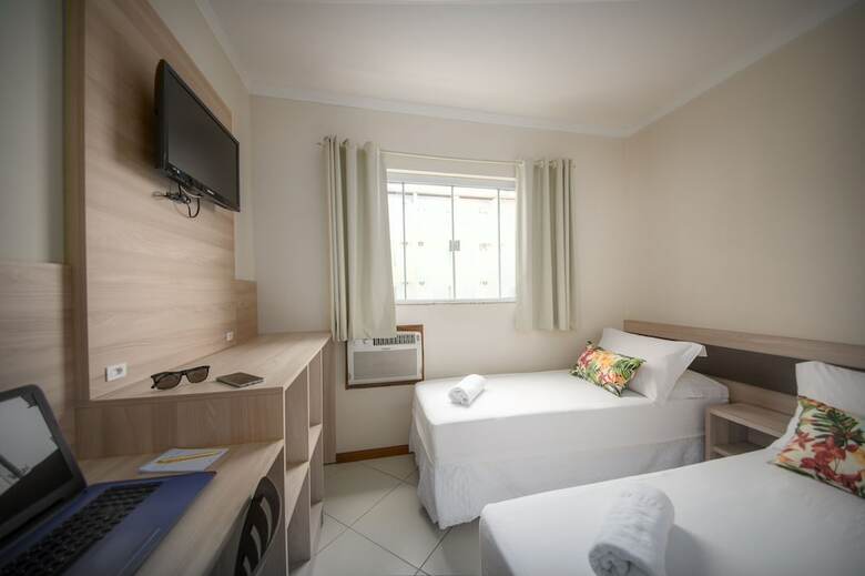 Apart Hotel Roberto Monteiro