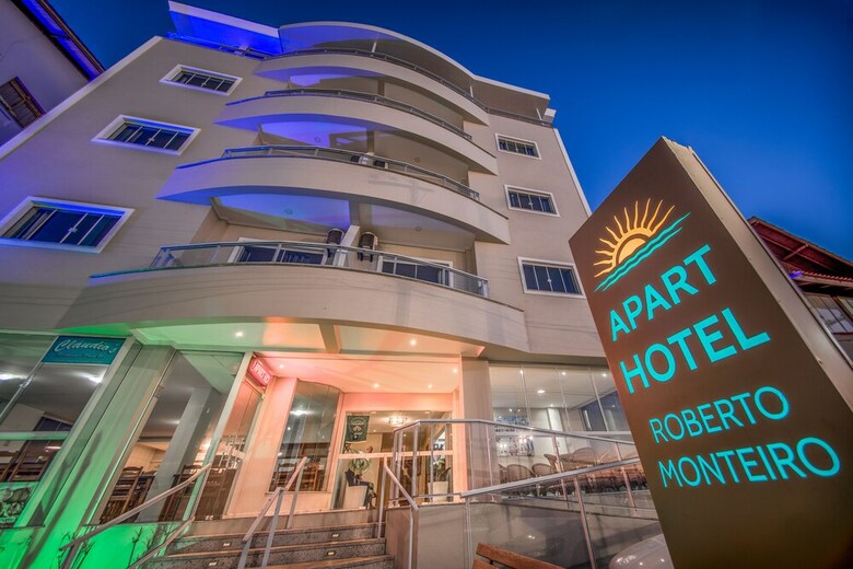 Apart Hotel Roberto Monteiro