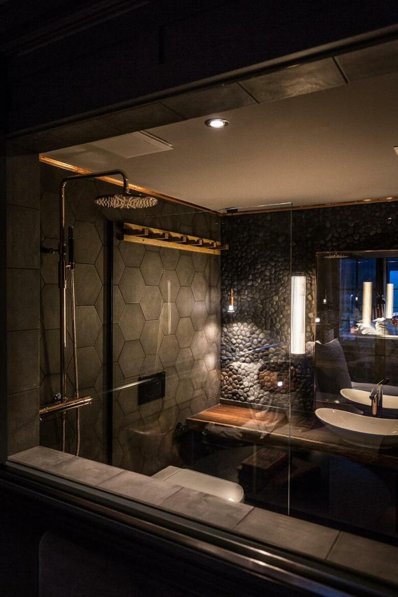 Hotel Huus Gstaad