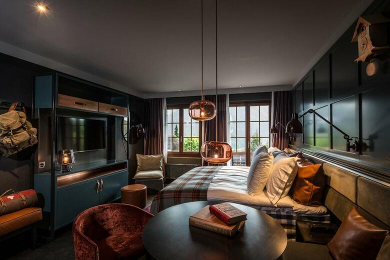 Hotel Huus Gstaad