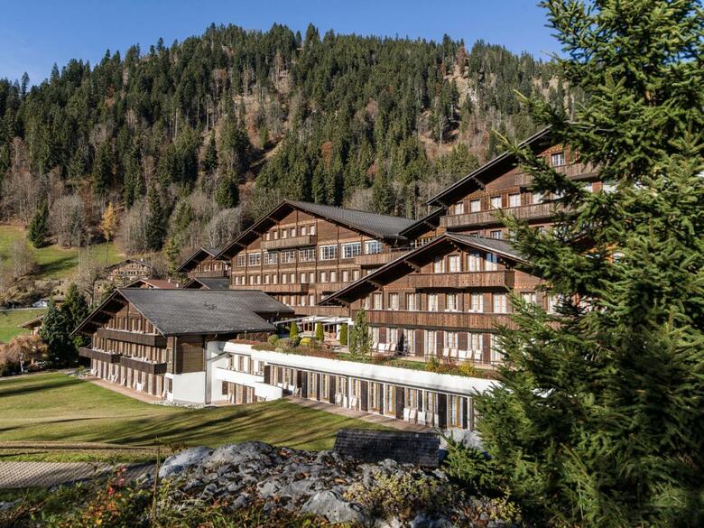 Hotel Huus Gstaad