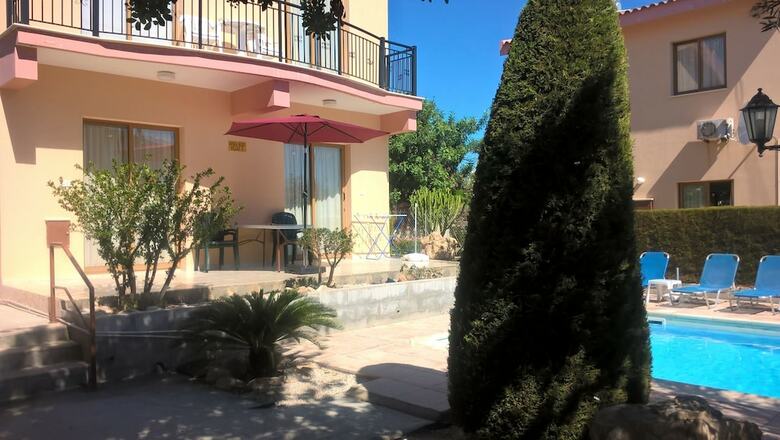 Kapsalia Holiday Villas