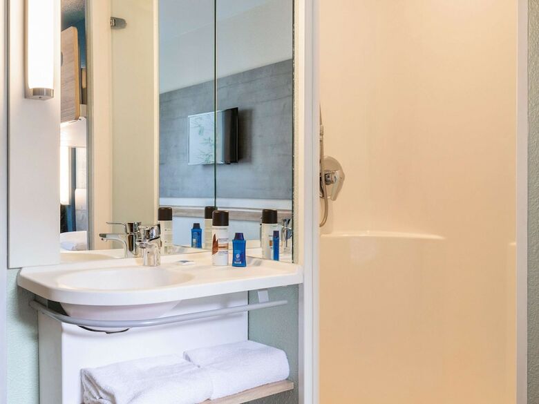 Hotel Ibis Budget Meudon Paris Ouest