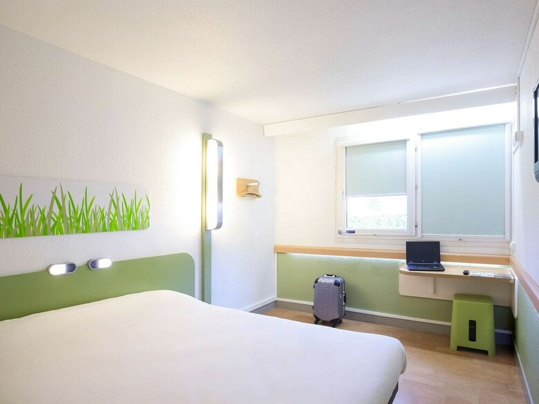 Hotel Ibis Budget Al�s Saint Christol