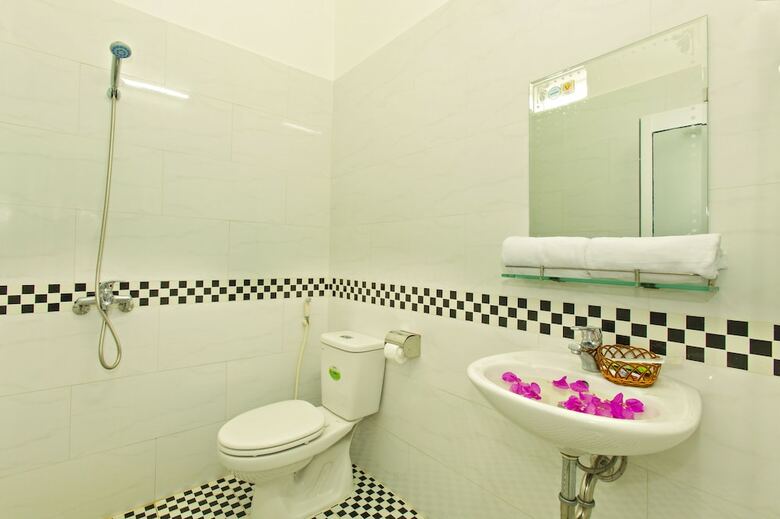 Hotel Hoa Thien Homestay