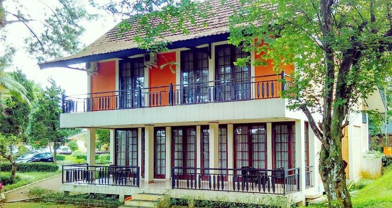Hotel Grand Cempaka Resort & Convention