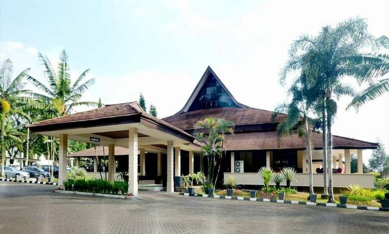 Hotel Grand Cempaka Resort & Convention