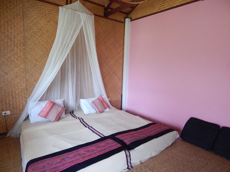 Hotel Him Naam Pai Resort