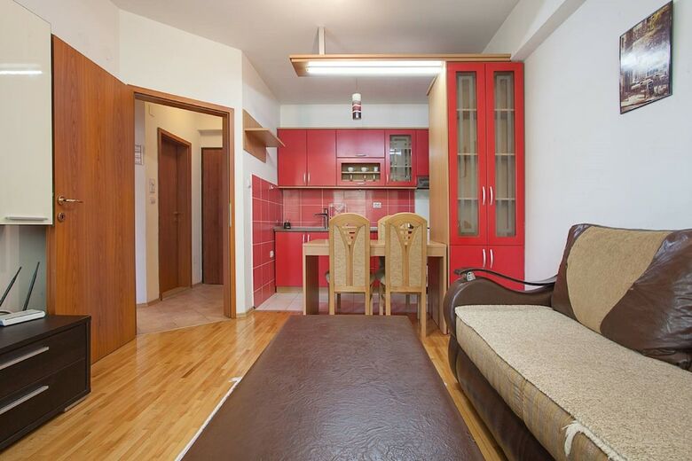 Hostal Urban Hostel & Apartments