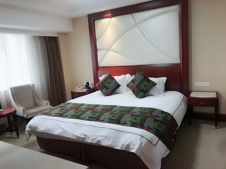 Hangzhou Xinqiao Hotel