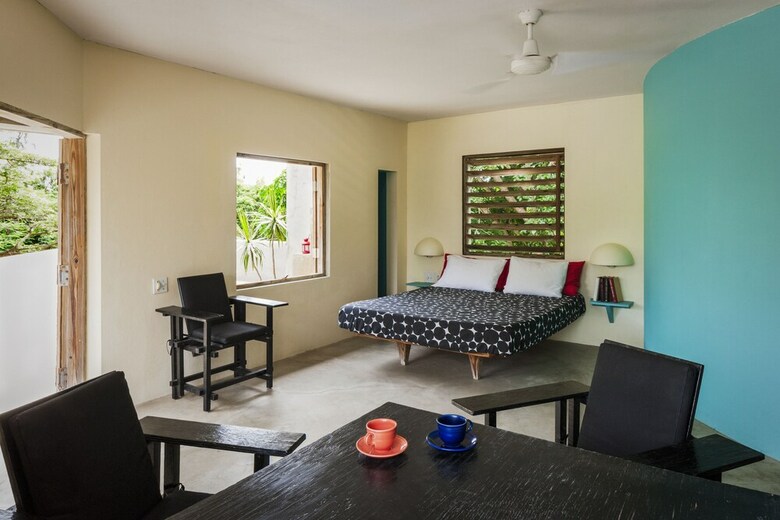Hotel Hix Island House