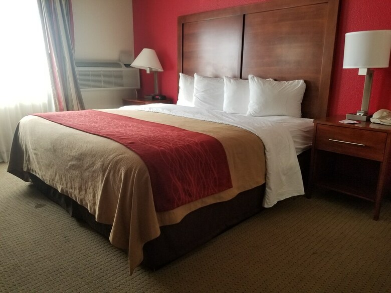 Hotel Ramada By Wyndham Downtown Spokane