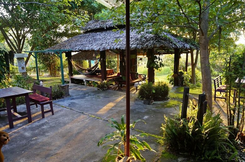 Hotel Ban Nam Hoo