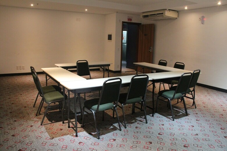 Hotel Ibis Crici�ma